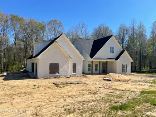 120 Crosswind Dr, Flora, MS, 39071-9637 | Card Image