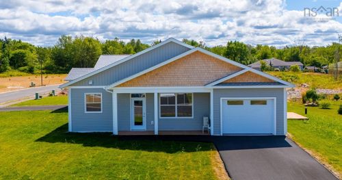 16a-14 Gala Dr, Berwick, NS, B0P1E0 | Card Image