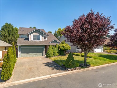 9201 188th St E, Puyallup, WA, 98375-6118 | Card Image