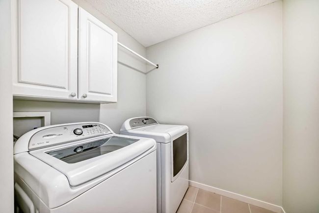 212 Autumn Green Se, House other with 3 bedrooms, 3 bathrooms and 2 parking in Calgary AB | Image 34