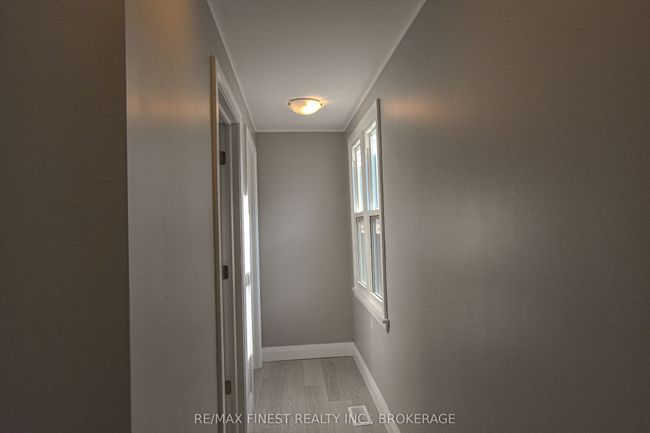 623 Macdonnell St, House other with 3 bedrooms, 1 bathrooms and 3 parking in Kingston ON | Image 21