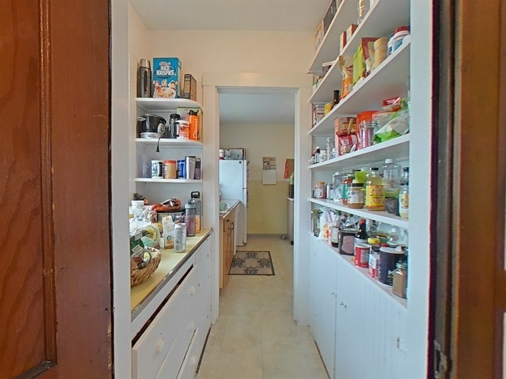 Residential Lease in Boston 5