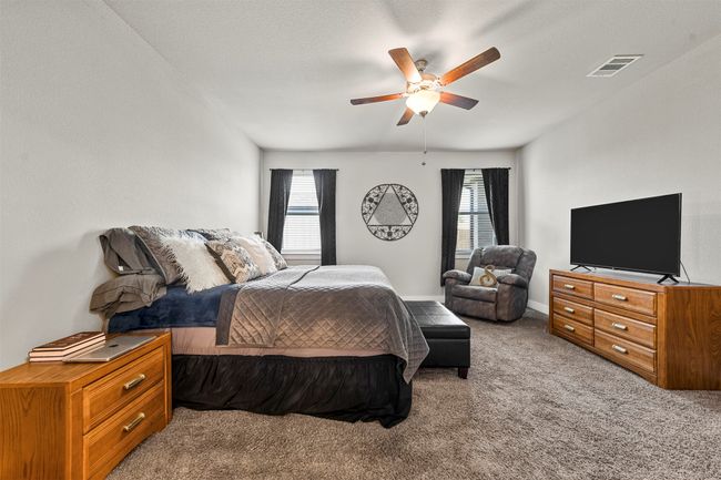 2 Pheasant Run, House other with 4 bedrooms, 3 bathrooms and null parking in Sanger TX | Image 17
