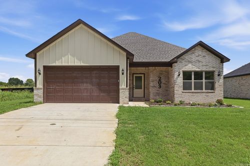 203 E Florida St, Beebe, AR, 72012-3303 | Card Image