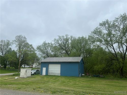 13449 Grove St, Chaffee, NY, 14030-9750 | Card Image