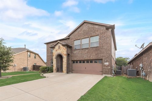 6712 Eliza Dr, Arlington, TX, 76001-1108 | Card Image