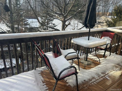 apt-c7-2 Secora Rd, Monsey, NY, 10952-3781 | Card Image