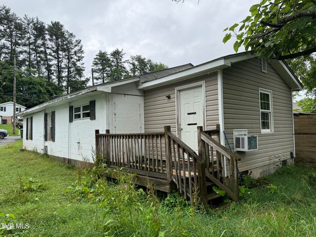 1741 Dunlap St, House other with 3 bedrooms, 1 bathrooms and null parking in Bristol VA | Image 11