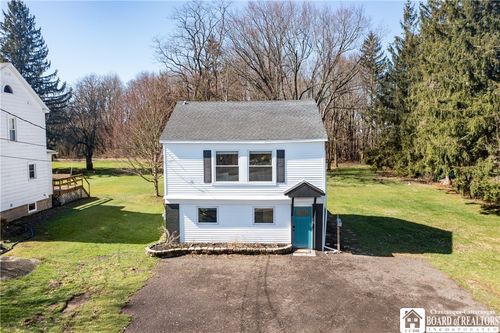 86 N Erie St, Mayville, NY, 14757-1018 | Card Image