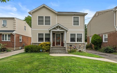 432 Argyle Rd, Mineola, NY, 11501-1014 | Card Image