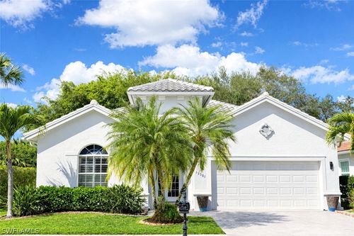 15501 Cadiz Ln, NAPLES, FL, 34110-2818 | Card Image
