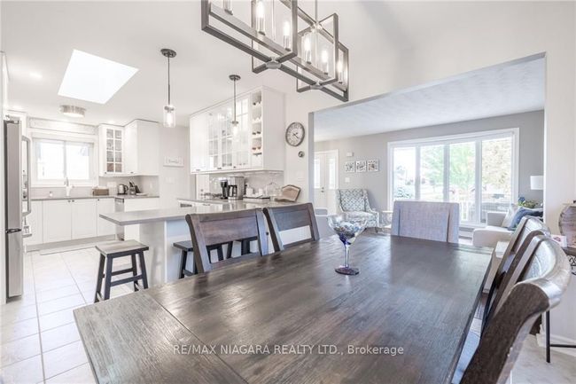 7863 Trackview St, House other with 3 bedrooms, 2 bathrooms and 2 parking in Niagara Falls ON | Image 11