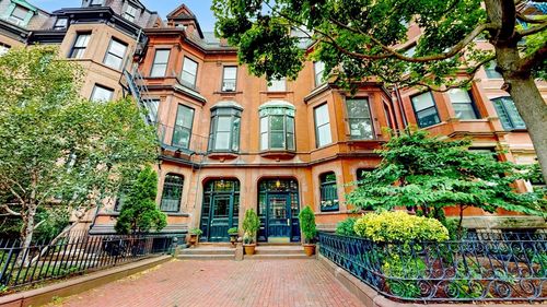 13-173 Marlborough St, Boston, MA, 02116-1832 | Card Image