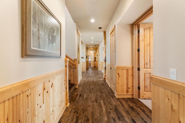 Downstairs Hallway | Image 37