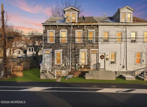 266 Hills Pl, Trenton, NJ, 08611-2908 | Card Image