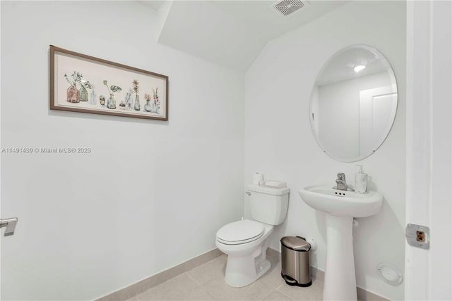 231 Sw 159 Th Ter, Townhouse with 3 bedrooms, 3 bathrooms and null parking in Pembroke Pines FL | Image 18