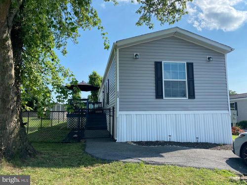 123 Opal Ct, MARTINSBURG, WV, 25404-4260 | Card Image