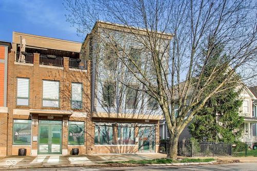 2449 Delaware St, Indianapolis, IN, 46205-4333 | Card Image