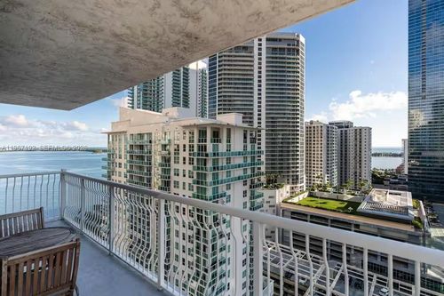 apt-3923-1200 Brickell Bay Dr, Miami, FL, 33131-3276 | Card Image