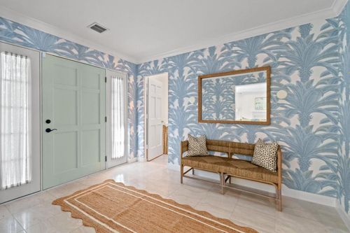 117 Via Vizcaya, Palm Beach, FL, 33480-4924 | Card Image