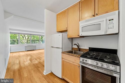 apt-203-1810 Rittenhouse Sq, PHILADELPHIA, PA, 19103-5805 | Card Image