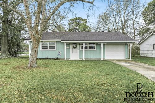 2434 Saba Ln, Port Neches, TX, 77651-5026 | Card Image