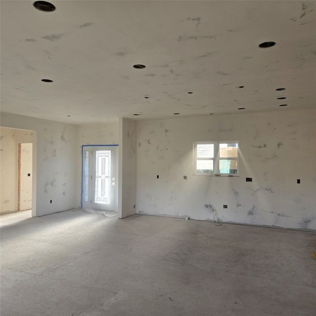 Clubhouse | Image 6