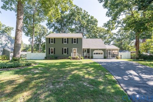 14613 Gimbel Dr, Chester, VA, 23836-6230 | Card Image