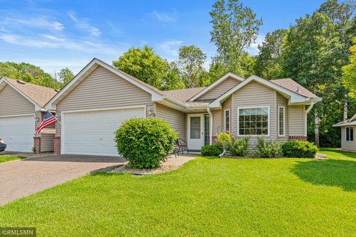 914 106th Ave Nw, Coon Rapids, MN, 55433-6508 | Card Image
