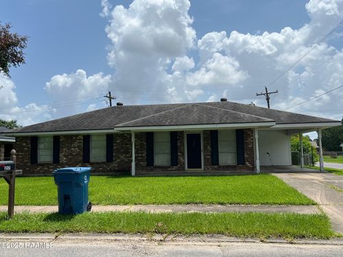 217 Marie St, Scott, LA, 70583-5624 | Card Image