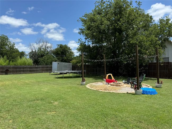 510 W 11 Th St, House other with 3 bedrooms, 2 bathrooms and null parking in Cisco TX | Image 24