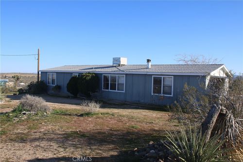 1147 Cherokee Trl, Yucca Valley, CA, 92284-7037 | Card Image