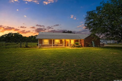 3091 County Road 357, La Vernia, TX, 78121 | Card Image