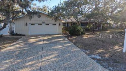 742 Edgemere Ln, Siesta Key, FL, 34242-1523 | Card Image