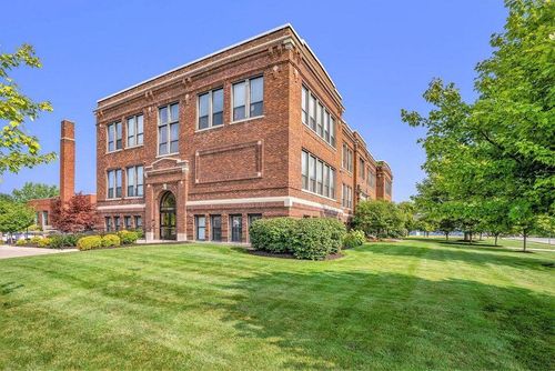 apt-308-460 Broadway St, South Haven, MI, 49090-1448 | Card Image