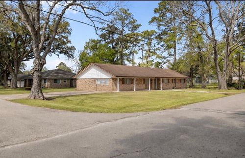404 S 14th St, West Columbia, TX, 77486-3902 | Card Image