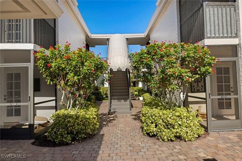 3101 Riviera Dr, NAPLES, FL, 34103-4153 | Card Image