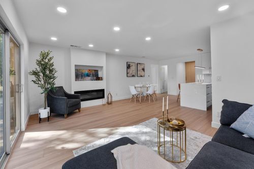 8895 Dixon Oaks Ln, Orangevale, CA, 95662-3450 | Card Image