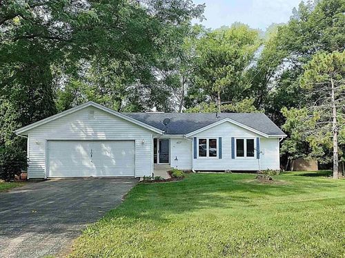 108 James Cir Se, Poplar Grove, IL, 61065-9179 | Card Image