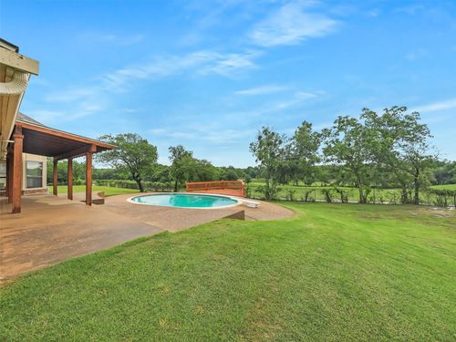 302 Fairway Ct, Willow Park, TX, 76087-8885 | Card Image