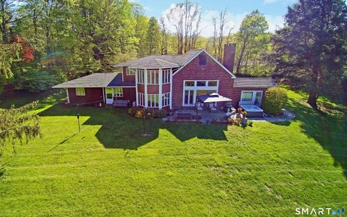 68 Bloomer Rd, Ridgefield, CT, 06877-6006 | Card Image