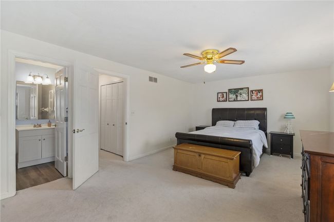 587 Thorncliffe Dr, Townhouse with 2 bedrooms, 3 bathrooms and 2 parking in Pittsburgh PA | Image 17