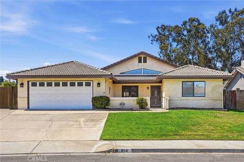 854 Blue Ridge Dr, Santa Maria, CA, 93455-2108 | Card Image