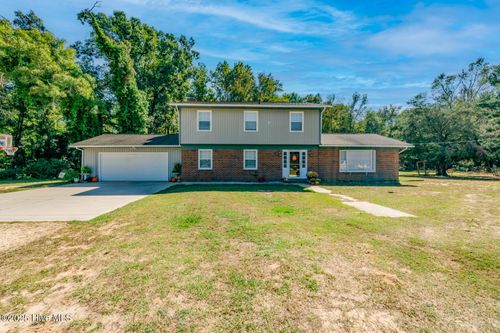 5285 Nc Highway 87 W, Elizabethtown, NC, 28337-5431 | Card Image
