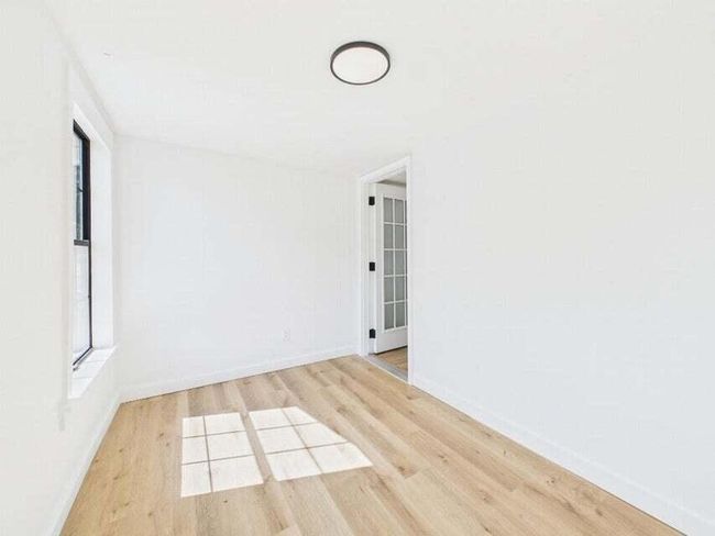 Entryway | Image 5