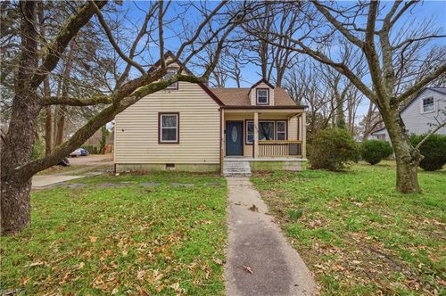 4873 Robin Hood Rd, Norfolk, VA, 23513-2749 | Card Image