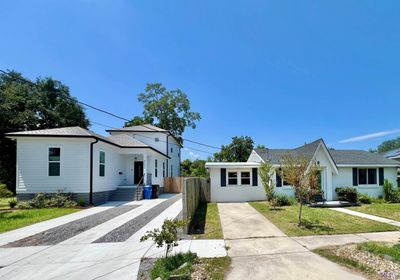 4228 Hamburg Street, House other with 3 bedrooms, 2 bathrooms and null parking in New Orleans LA | Image 2