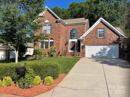 15811 Burlingame Dr, Huntersville, NC, 28078-4801 | Card Image