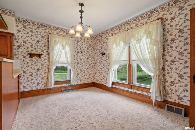 404 6 Th Ave, House other with 4 bedrooms, 2 bathrooms and null parking in Clarence IA | Image 15