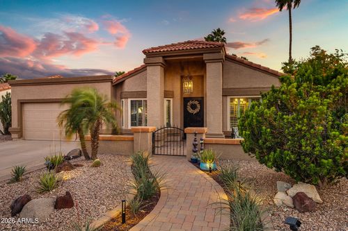 2747 E Desert Trumpet Rd, Phoenix, AZ, 85048-8945 | Card Image